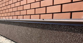 Облицовка цоколя керамогранитом в Клинцах в октябре