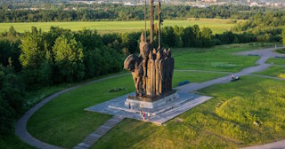Благоустройство памятников в Клинцах от 936 руб. – компания ТротуарнаяПлитка