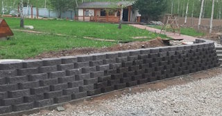 Установка подпорной стенки в Клинцах: качество и цена от 2859 руб.