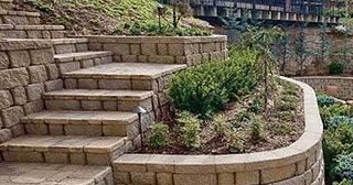 Установка подпорных стенок из блоков в Клинцах от 3639 руб. - ТротуарнаяПлитка